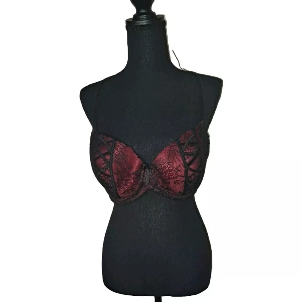 Yours 46C Womens Black Red Lace Bra NWT B25#12